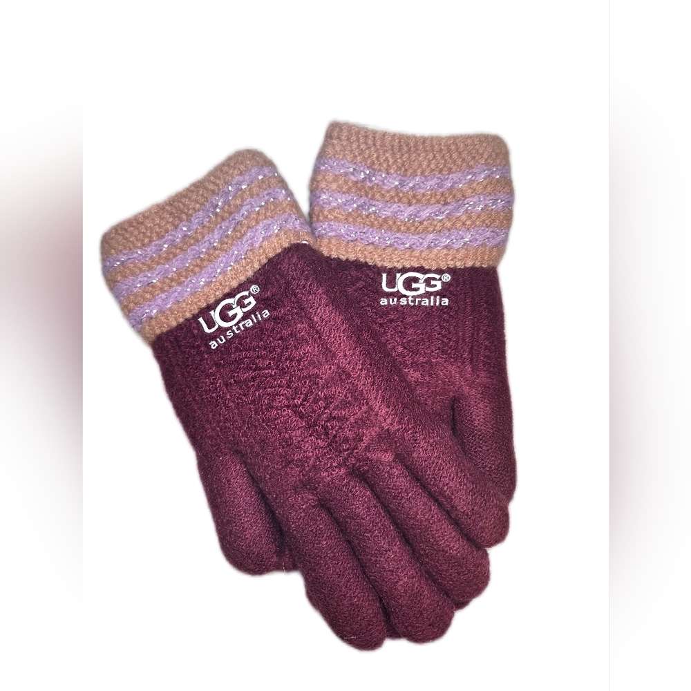 UGG Burgundy and Tan Knit Gloves